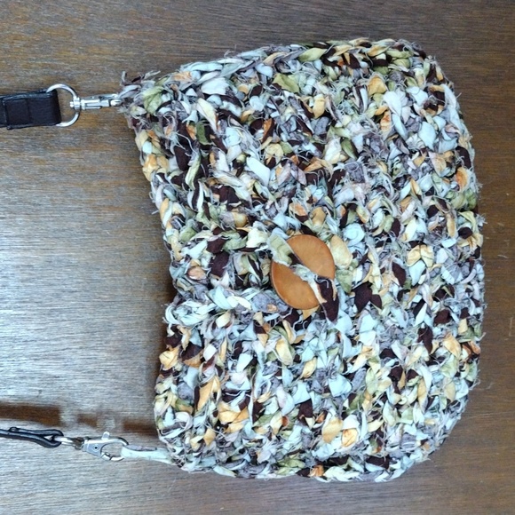 Crocheted Rag Purse - Picture 2 of 9